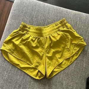 Lululemon hotty hot short